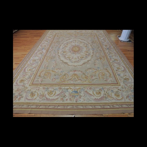 Magnificent Large French Savonnerie Aubusson Style Oriental Area Rug 10 x 14
