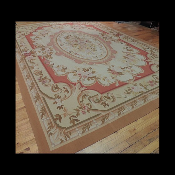 Spectacular French Aubusson design Oriental Area Rug 9 x 12
